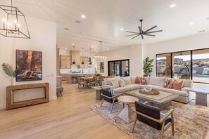 Ferienhaus, Mehrere Betten (Desert Mirage) | Wohnbereich