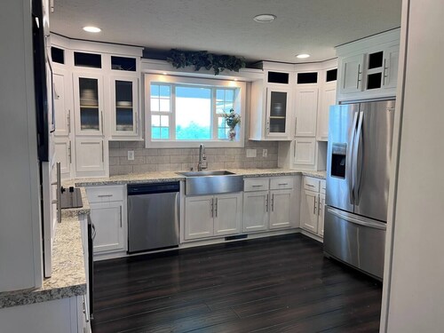 Spacious rural retreat near Ark/Museum