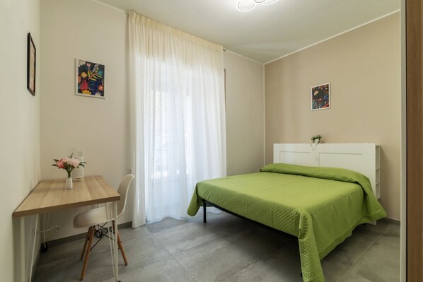 2 bedrooms - Between MM Bologna and Roma Tiburtina Lime Apartment (Roma)
