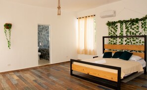 4 dormitorios, tabla de planchar con plancha, wifi y ropa de cama