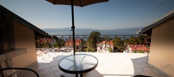 Apartments Ivona - Open Swimming Pool