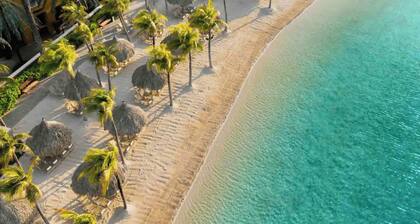 5 Star Ultimate Paradise for Total Relaxation Beautiful Sea views, pool,16Guests