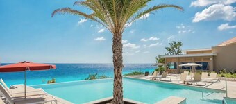 5 Star Ultimate Paradise for Total Relaxation Beautiful Sea views, pool,16Guests