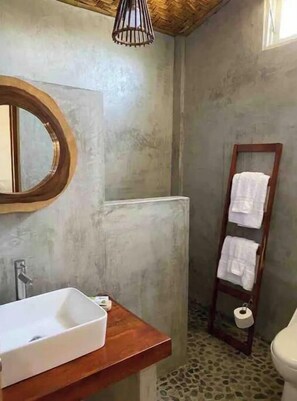 Towels, soap, toilet paper