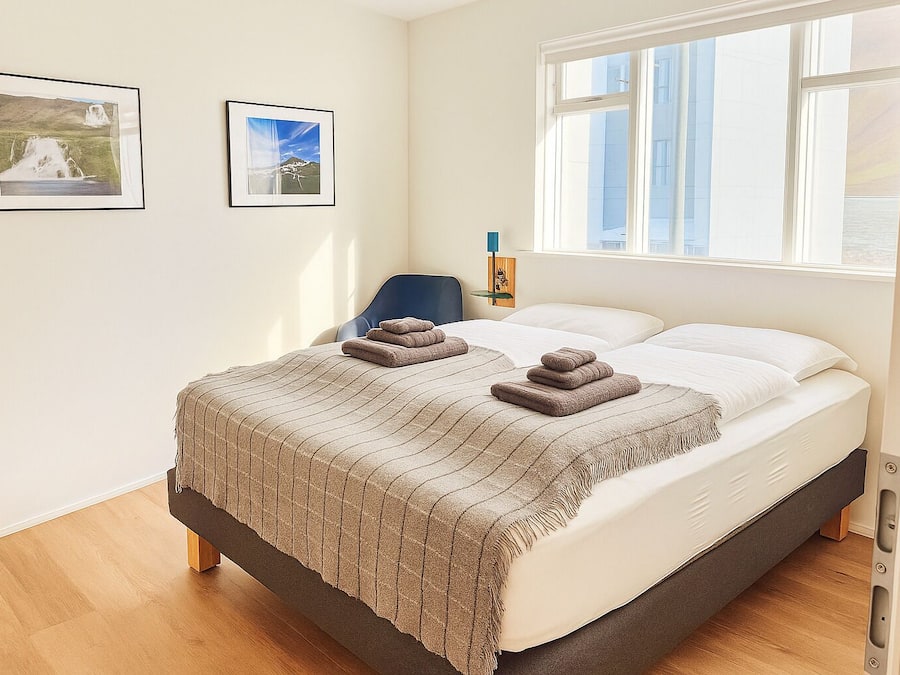 Ropa de cama de alta calidad, wifi gratis y ropa de cama
