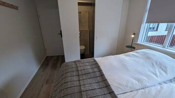 Standard Double Room, Ensuite | Free WiFi, bed sheets