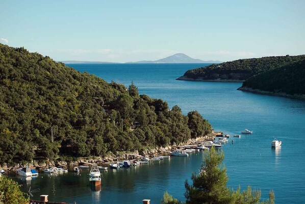 Marina - Villa mit Pool und Klimaanlage (Krnica)