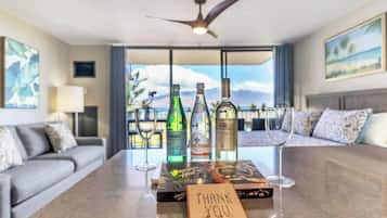 Luxury Condo | Living area | Smart TV