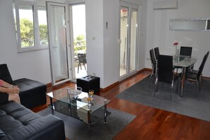 Apartment - Apartments Marin2- Near Beach (Trogir)