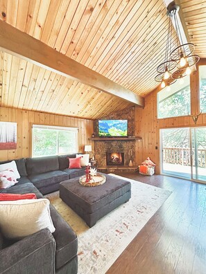 Smart TV, fireplace, table football