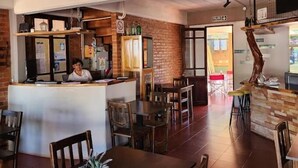 Bar (on property) - Hostería Montes (San Ignacio)