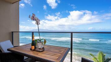 Luxury Studio | Balcony