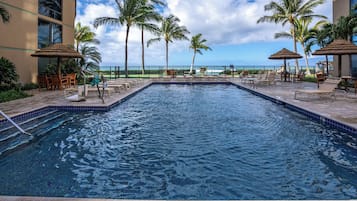 Outdoor pool, free pool cabanas, pool umbrellas