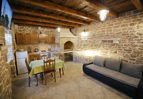 Holiday Houses, Villas Josi - Modern old