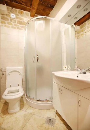 House | 1 bedroom - Holiday Houses, Villas Josi - Modern old (Sukosan)