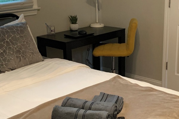 2 bedrooms, iron/ironing board, free WiFi, bed sheets