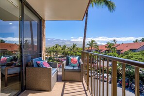 Condo Cao cấp | Ban công