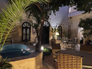 In-room dining - Riad Amegrad (Marrakech)