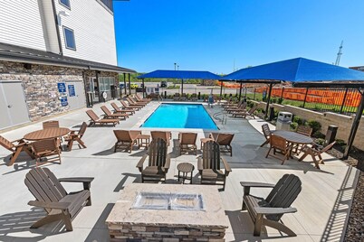 Holiday Inn Express Kansas City North Parkville