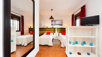 1 bedroom, iron/ironing board, free WiFi, bed sheets
