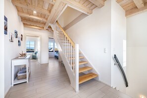 Interior - Holiday Home 'Ankerplatz' with Sea View, Sauna and gas fireplace (Dranske)