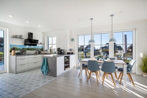 Dining - Holiday Home 'Ankerplatz' with Sea View, Sauna, and Gas Fireplace (Dranske)