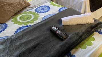 Comfort Double Room | Peralatan tempat tidur hipoalergenik