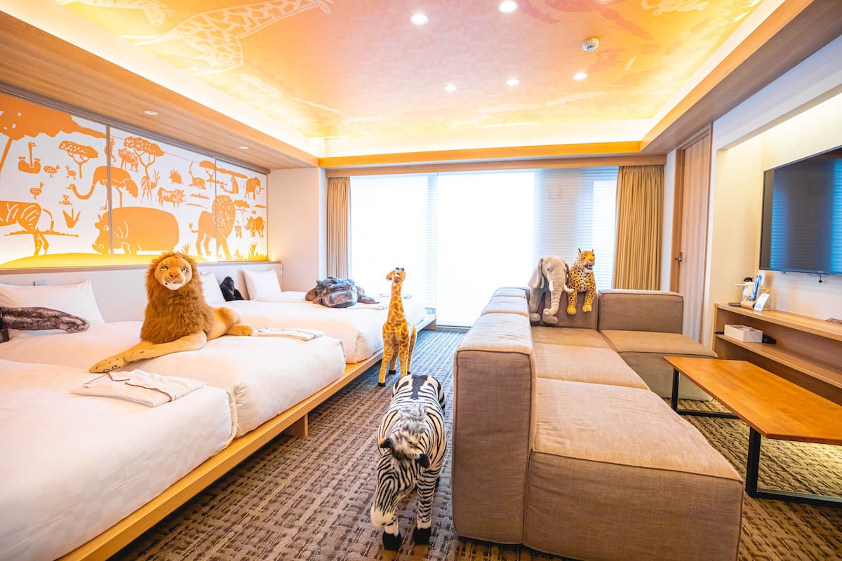 Design Quadruple Room