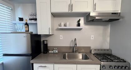 Guest house in a very nice quiet neighborhood