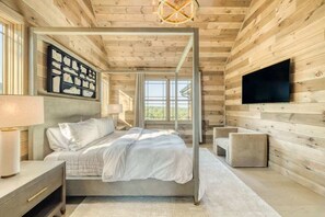 6 habitaciones, tabla de planchar con plancha, wifi y ropa de cama