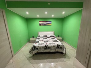 2 bedrooms, WiFi, bed sheets - Cirismiro Torre Faro B&B  (Torre Faro)