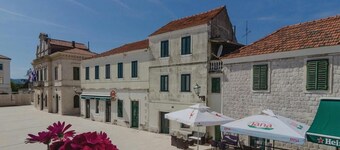 Apartments Ivka - in Center