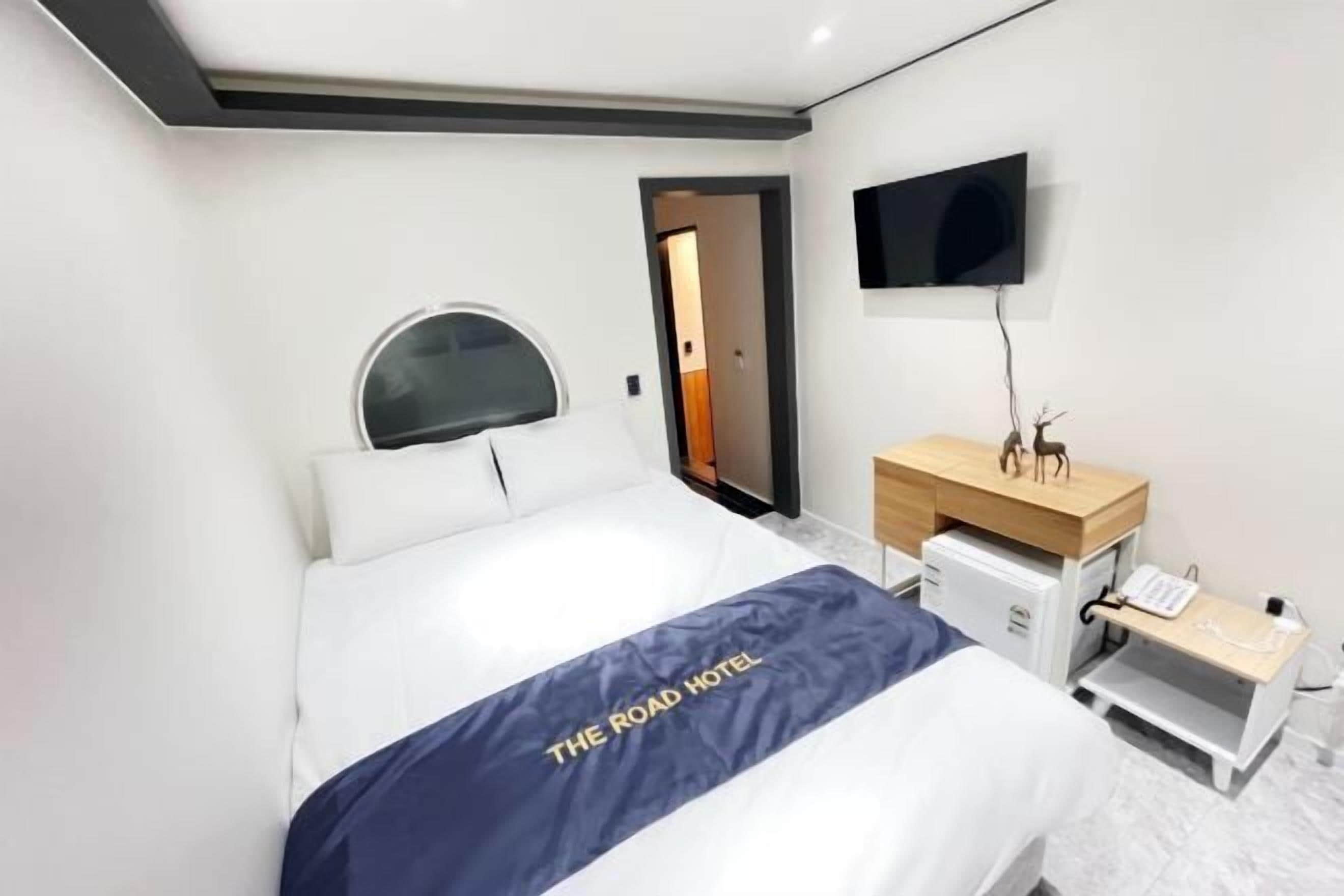 遮光窗帘、隔音、熨斗/熨板、免费 WiFi