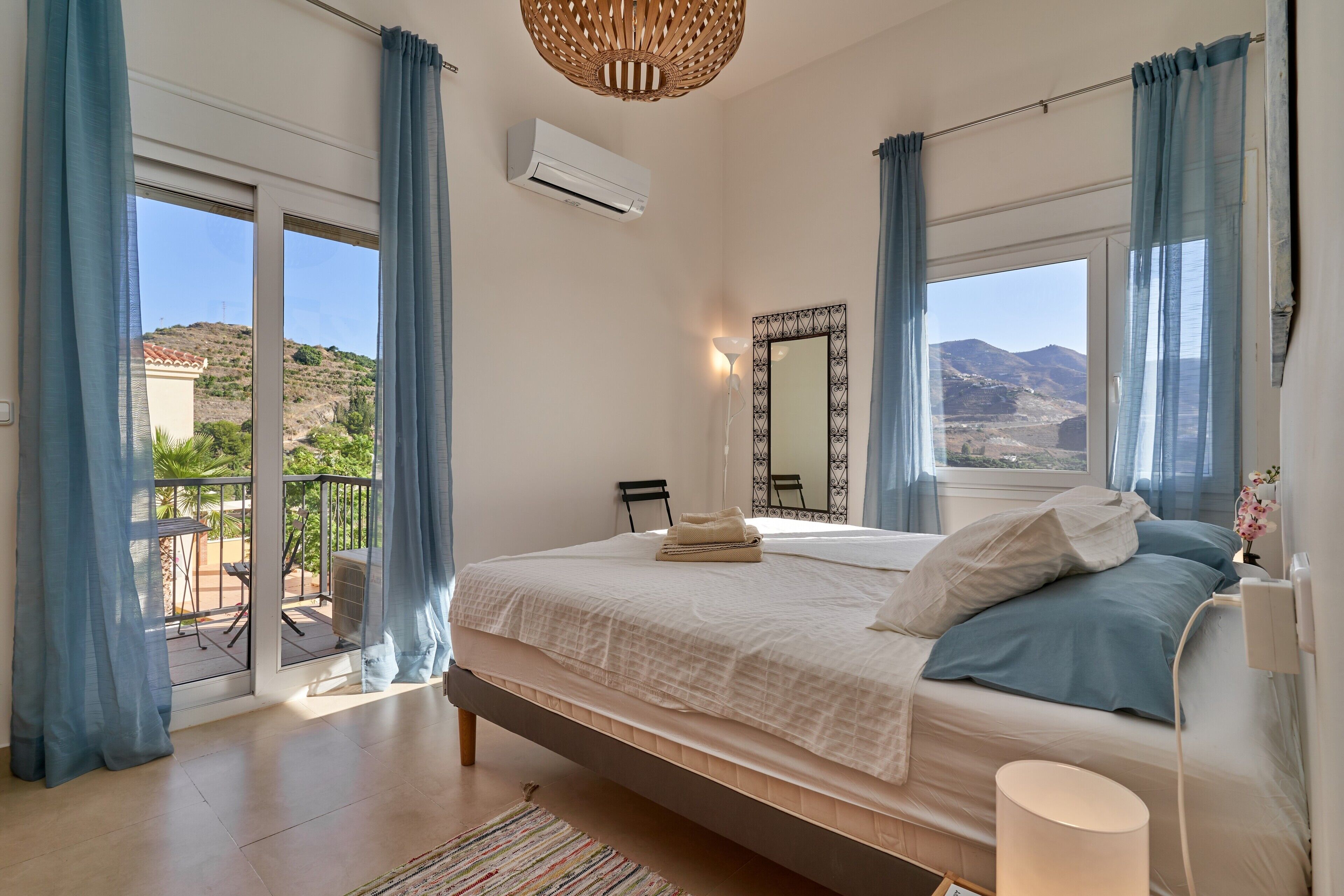 4 chambres, Wi-Fi gratuit, draps fournis