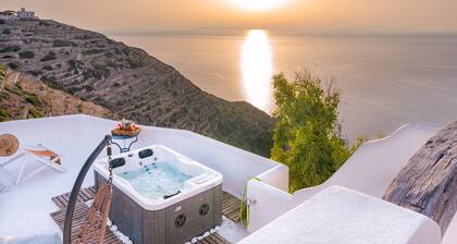 Paros Apartment – Pet-Friendly with Sea View, Hot Tub & Wi-Fi