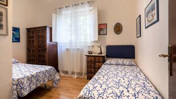 3 Schlafzimmer, Bügeleisen/Bügelbrett, kostenloses WLAN, Bettwäsche