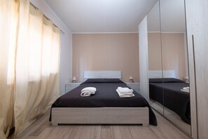 4 chambres, Wi-Fi gratuit, draps fournis