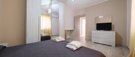 4 bedrooms, free WiFi, bed sheets