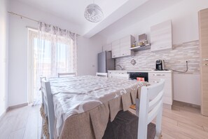 Dining - Holiday Apartment "Damilhouse 4" with Balcony & Wi-Fi (Messina)