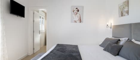 3 chambres, fer et planche Ă repasser, Wi-Fi gratuit, draps fournis