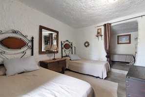 2 habitaciones y ropa de cama