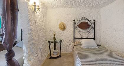 Vacation Home 'La Cuevita De Hilario' with Mountain View, Private Terrace and Private Garden