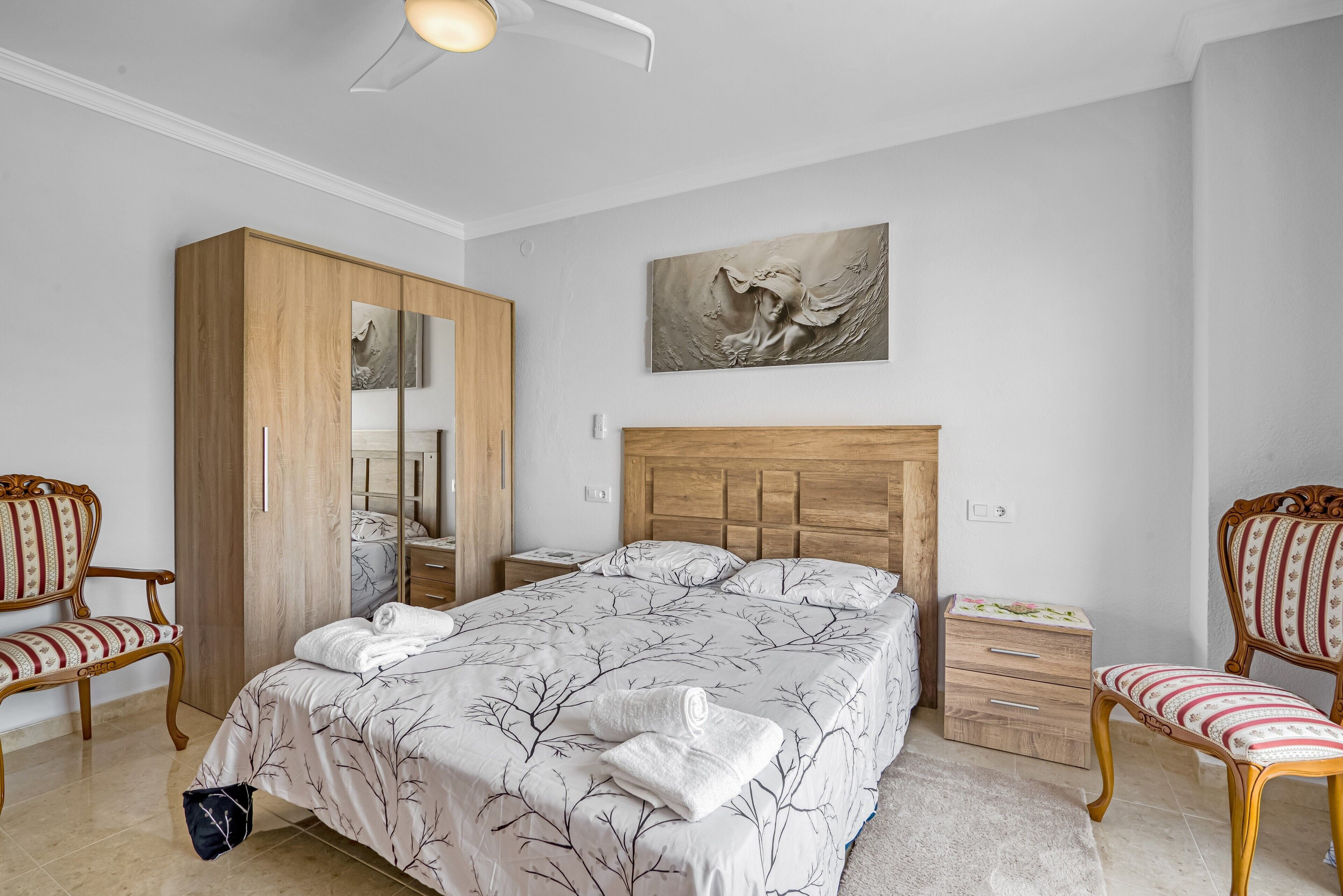 3 bedrooms, iron/ironing board, free WiFi, bed sheets