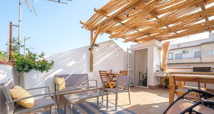 Holiday Home 'Mira' accomodation with a terrace.