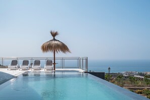Pool - Villa 'Exclusive One' with Private Pool, Wi-Fi and Air Conditioning (Torrox)