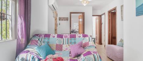 2 slaapkamers, wifi, beddengoed