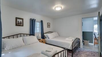 2 chambres, fer et planche à repasser, Wi-Fi gratuit, draps fournis