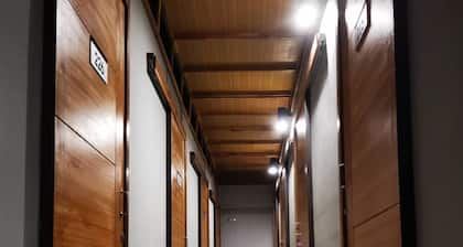 Leisure Hostel