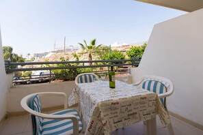 Outdoor dining - Santa Maria 16 - Studio (Costa Adeje)