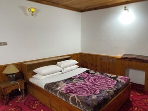 2 室のベッドルーム、アイロン / アイロン台、WiFi、ベッドシーツ